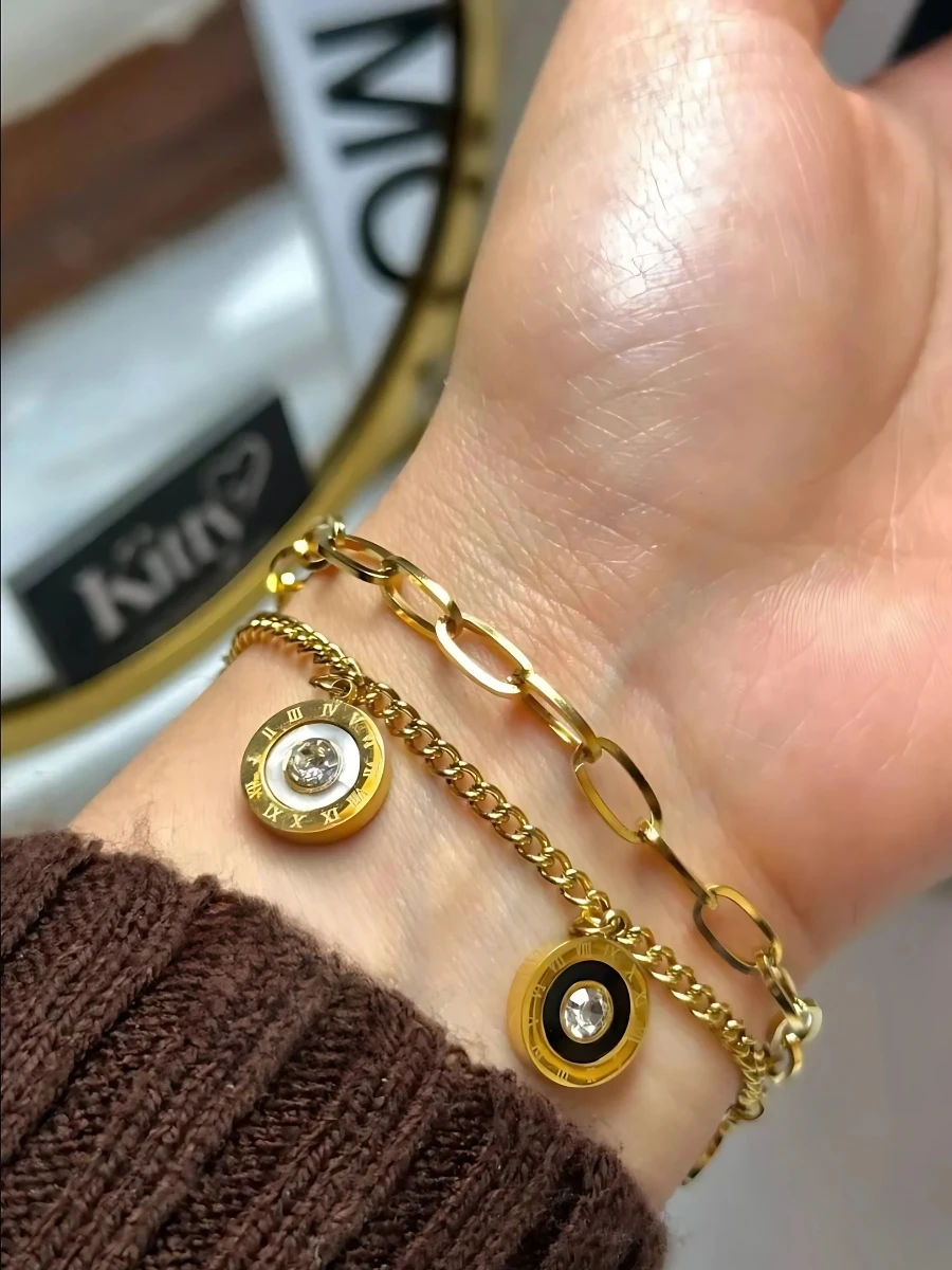 Hover Product Image